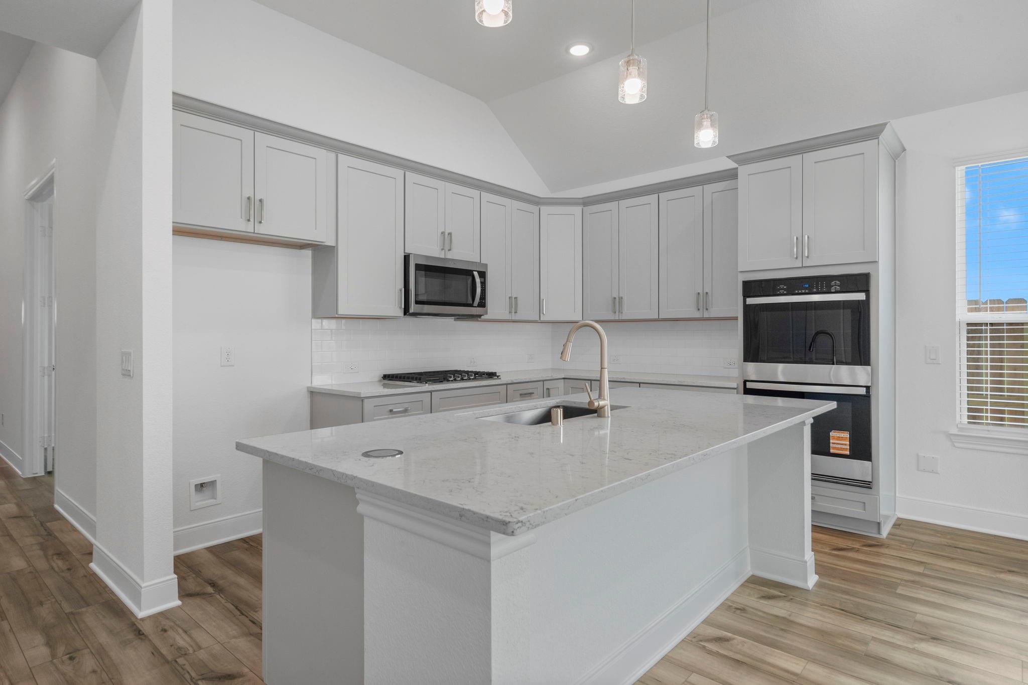 19139 Heirloom Zest Way