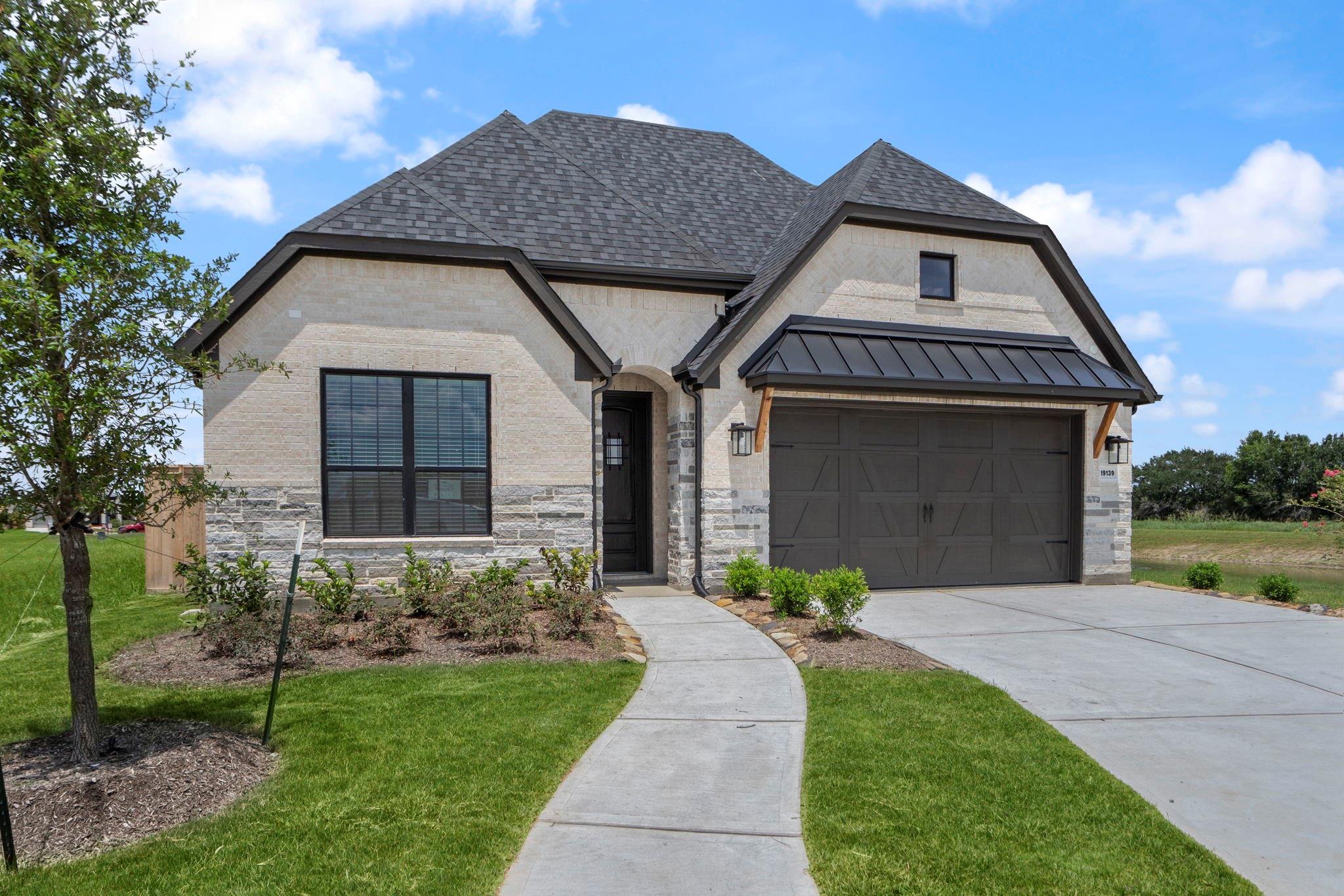19139 Heirloom Zest Way