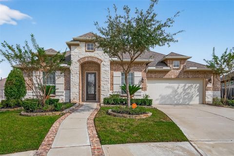Photo of 4403 Tumbling Leaf Court, Sugar Land, TX 77479 (MLS # 28818613)