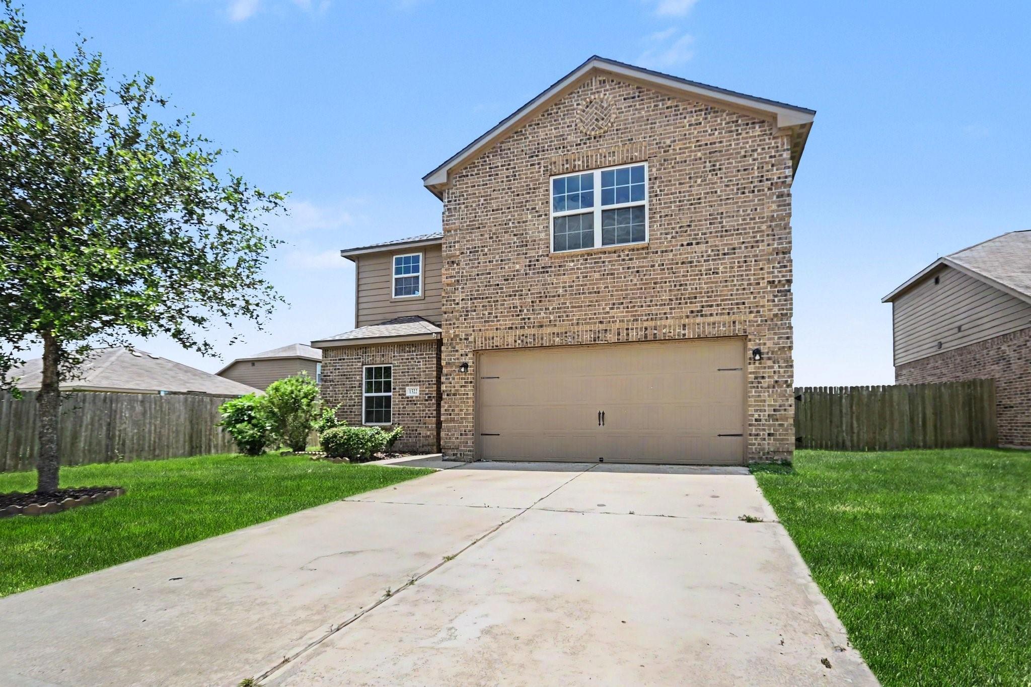 1322 Diamond Drape Drive