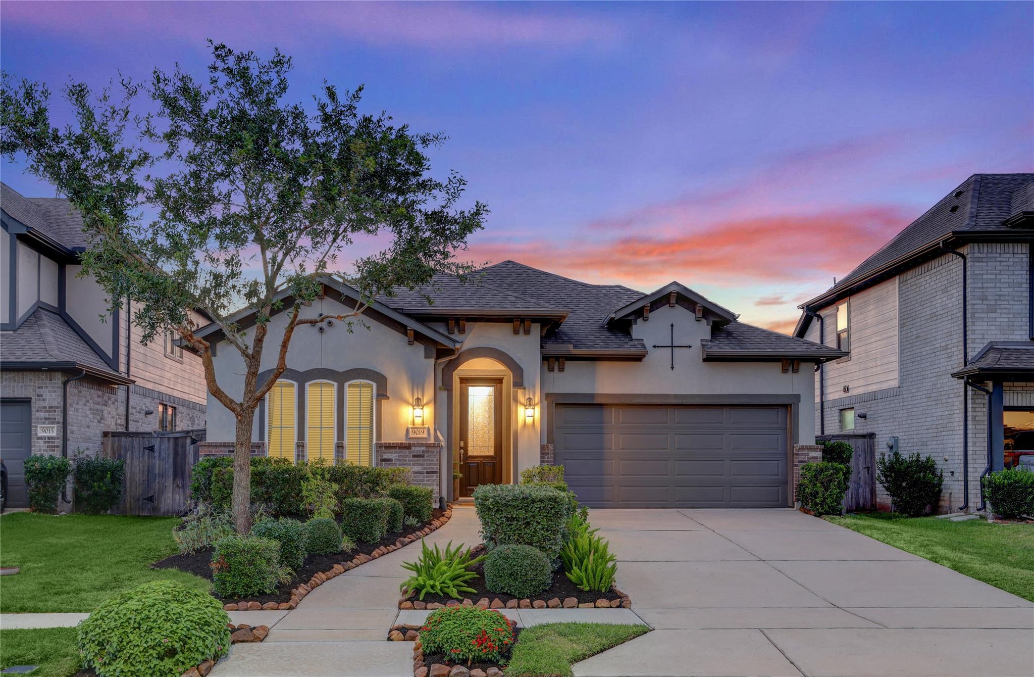 9019 Stanley Oak Drive