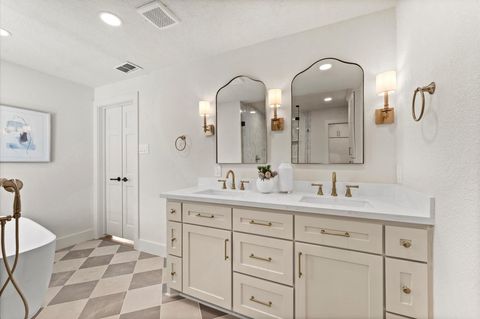 Tiny photo for 3725 Griggs Road, Houston, TX 77021 (MLS # 83634180)