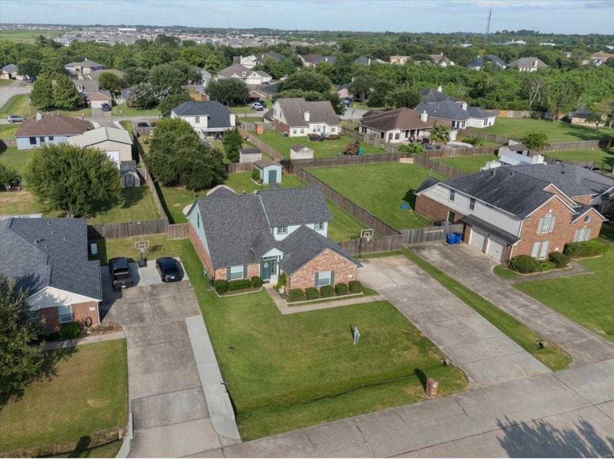 8018 Dogwood Court