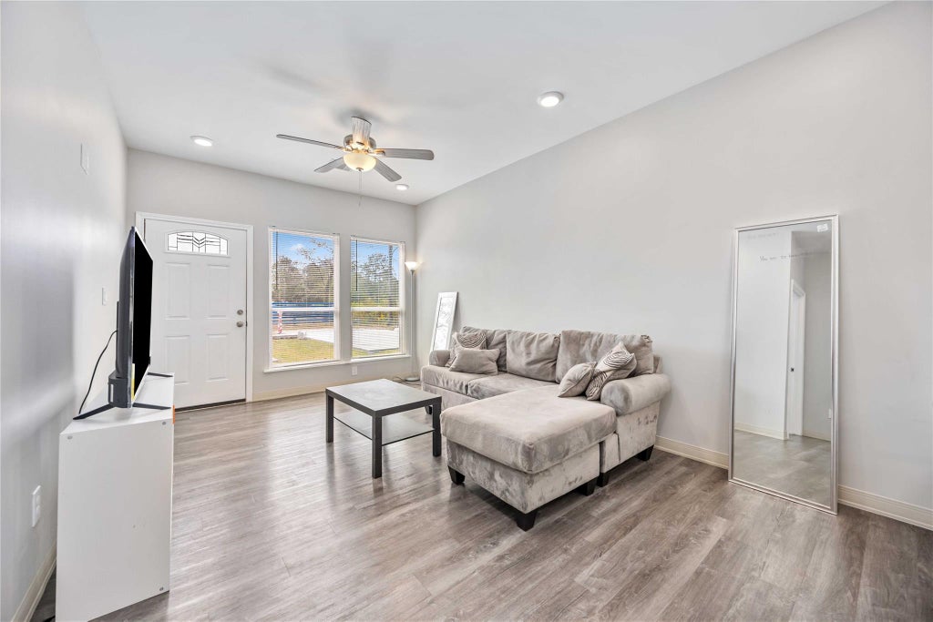 Photo of 8009 Sterlingshire Street #B, Houston, TX 77078 (MLS # 45544880)