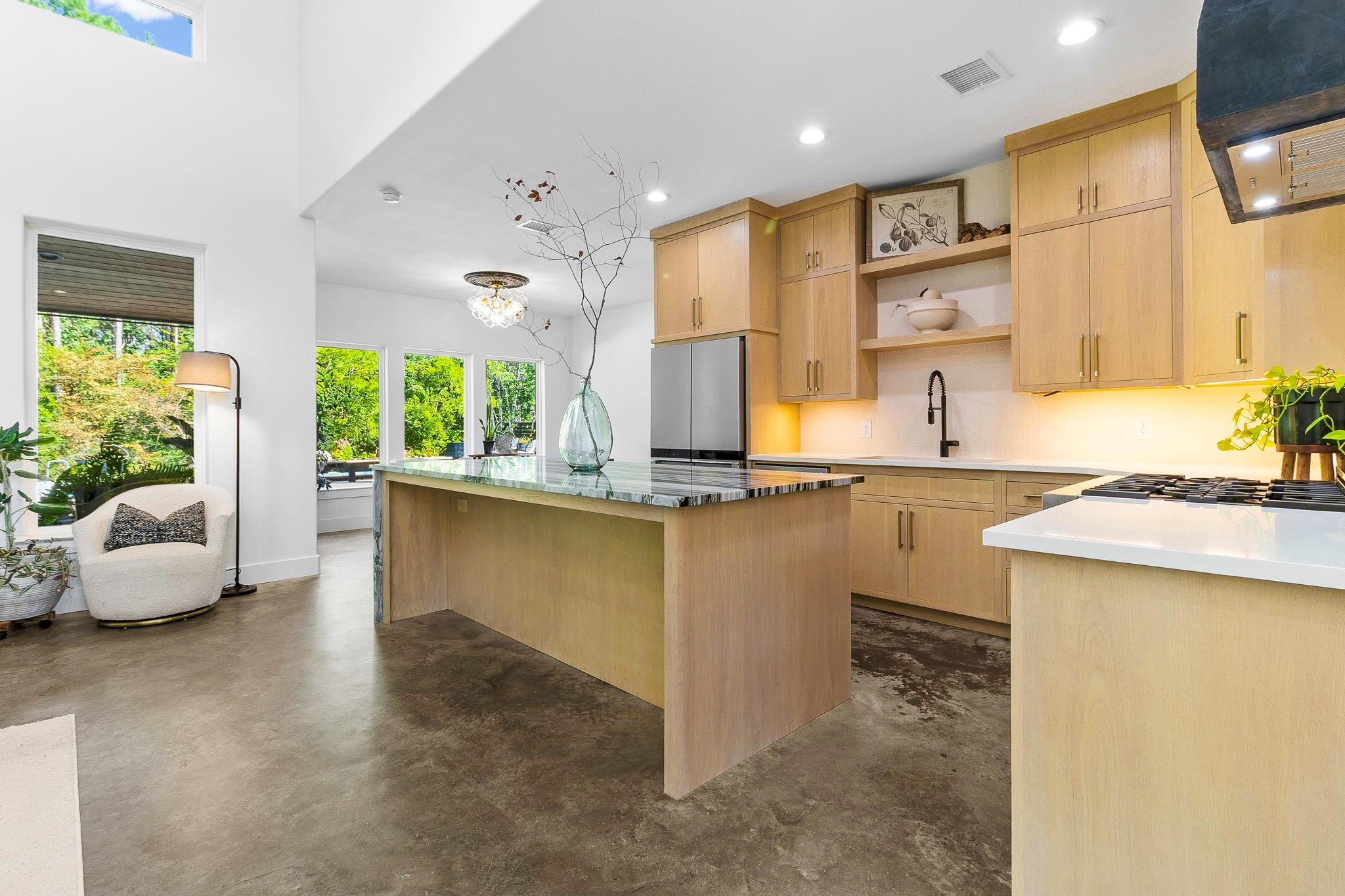 477 Eastgate Park