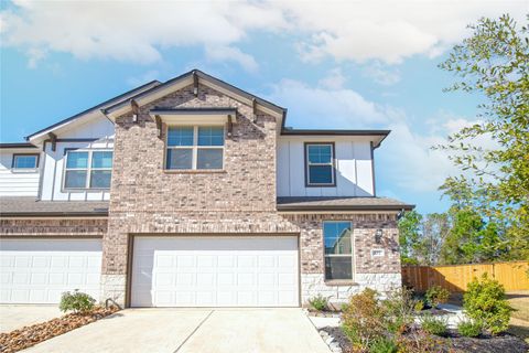 Photo of 107 Silver Sky Court, Conroe, TX 77304 (MLS # 17837315)