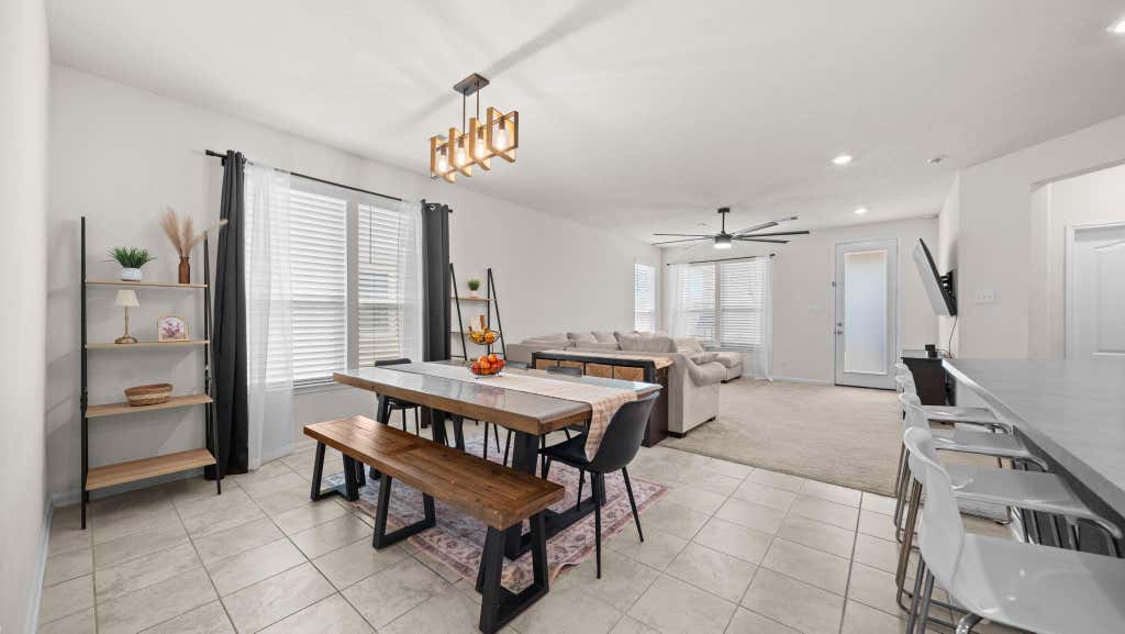 Photo of 2515 Hawthorn Park Court, Houston, TX 77038 (MLS # 6386096)