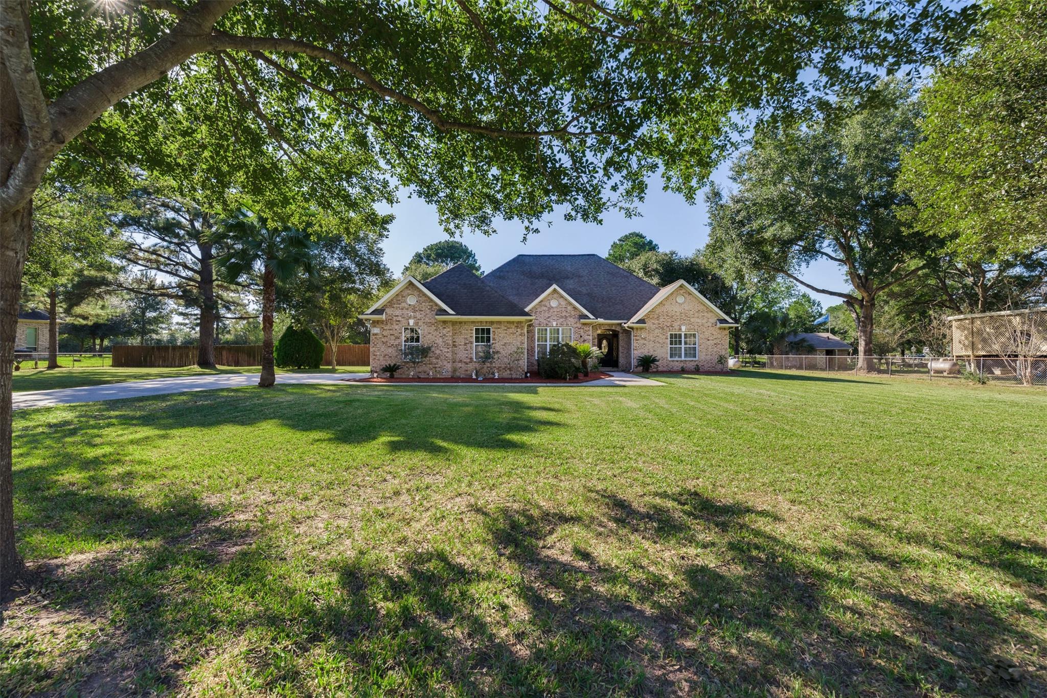 26105 Le Berge Drive