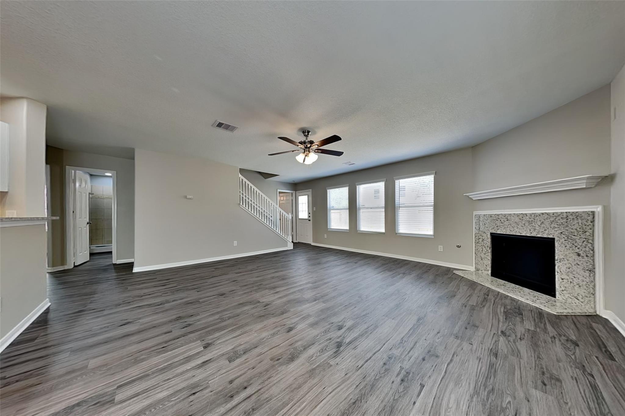 16825 Greenhouse Street