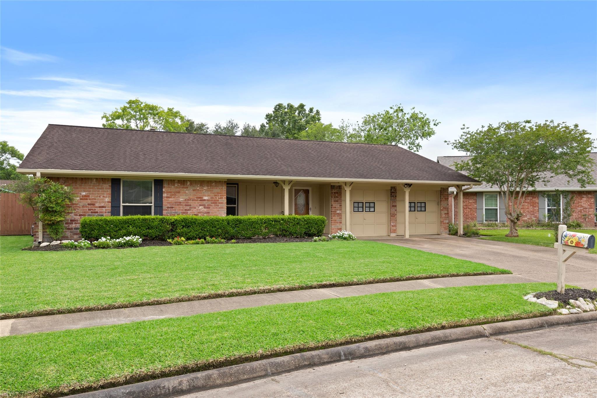 1922 Crooked Creek Lane