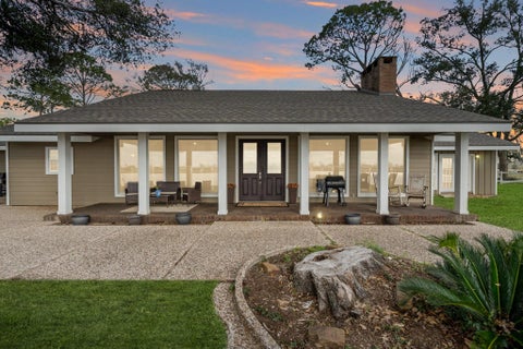 Photo of 2935 W Fm 1462, Rosharon, TX 77583 (MLS # 49386363)