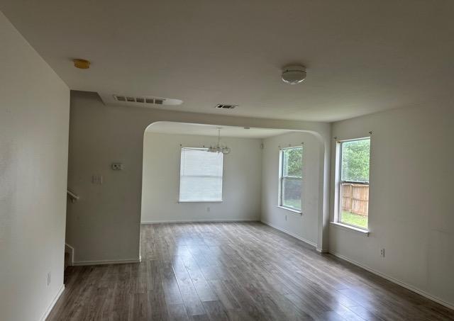 9506 Mustang Gate