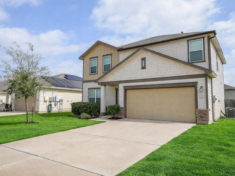 Photo of 1013 Banyon Tree Lane, Brookshire, TX 77423 (MLS # 13963937)