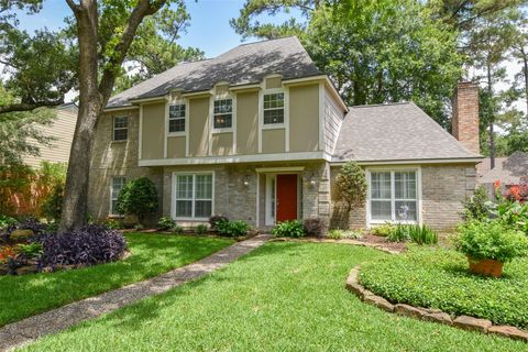Photo of 11914 Normont Drive, Houston, TX 77070 (MLS # 54716942)