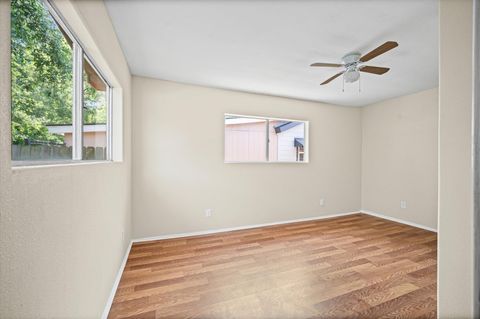 Tiny photo for 10621 Lane Street, Houston, TX 77029 (MLS # 50227558)
