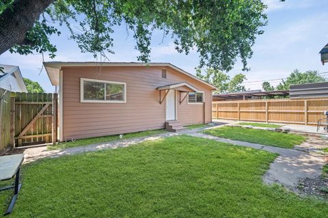 Tiny photo for 10621 Lane Street, Houston, TX 77029 (MLS # 50227558)