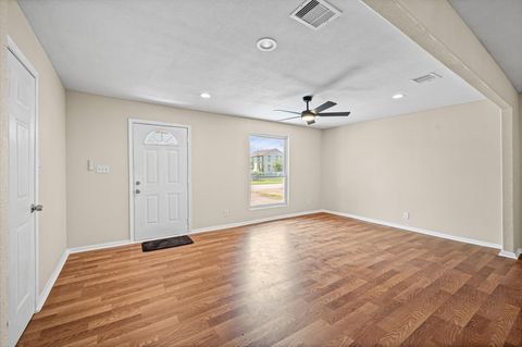 Tiny photo for 10621 Lane Street, Houston, TX 77029 (MLS # 50227558)