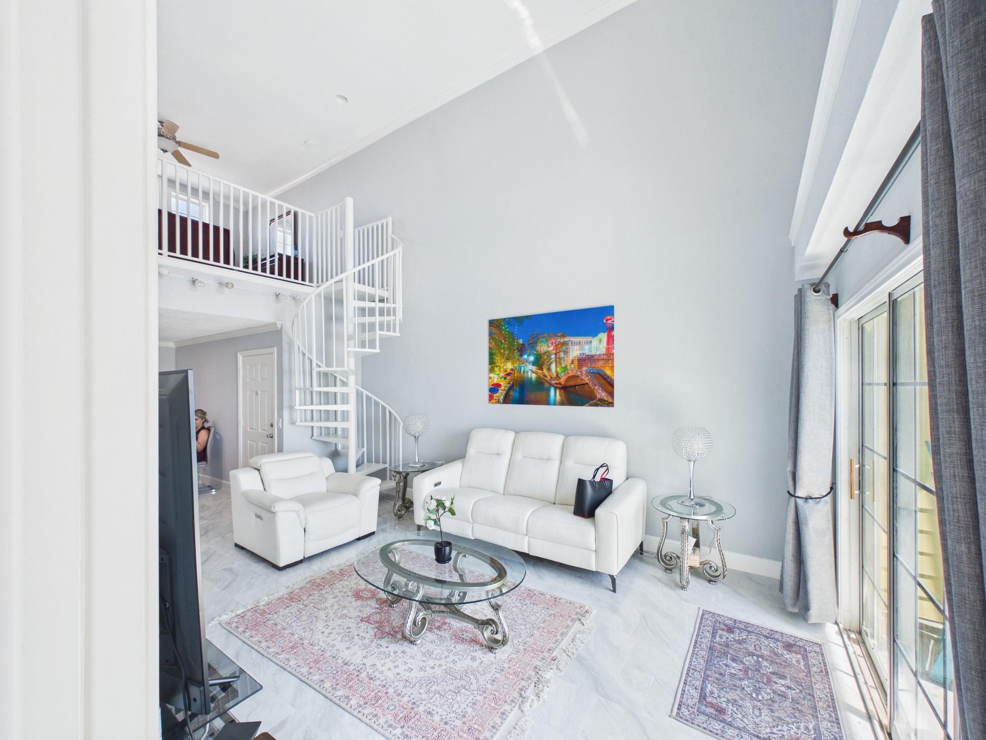 7000 Seawall Boulevard 1032