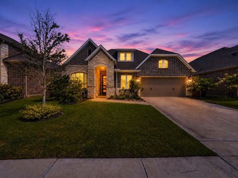 Photo of 9718 Starry Night Lane, Manvel, TX 77578 (MLS # 86090250)