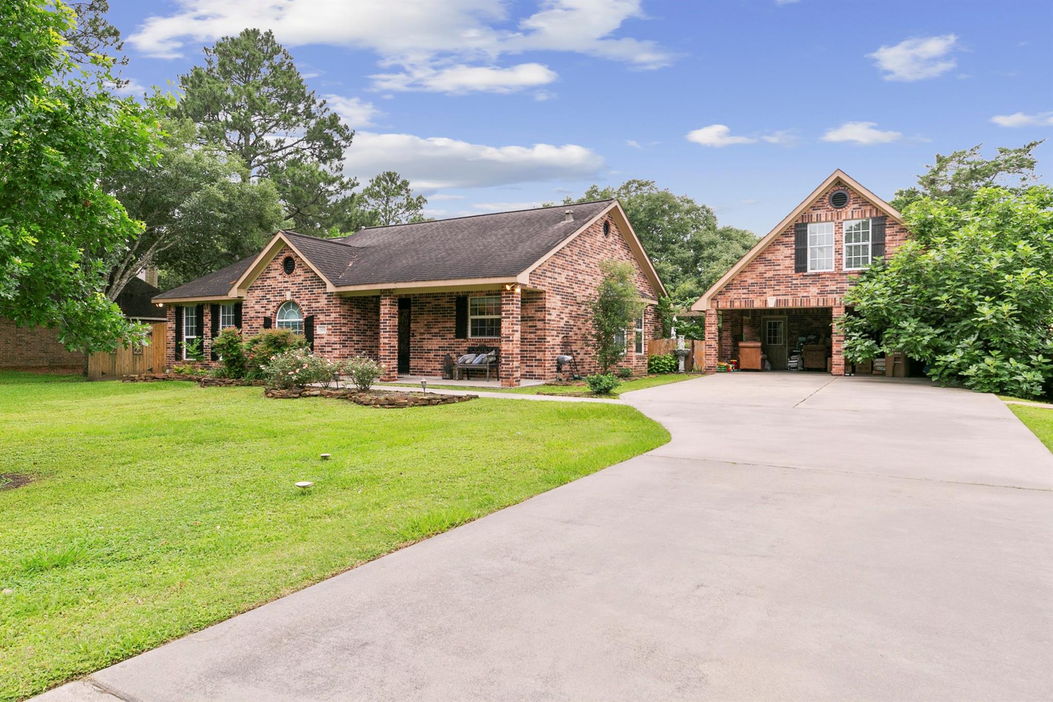 3430 W Meadow Lane