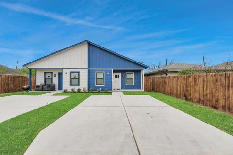 Photo of 5211 Amy Street #B, Houston, TX 77028 (MLS # 14255122)