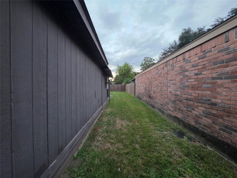 Tiny photo for 8522 Fawn Terrace Drive, Houston, TX 77071 (MLS # 77550604)
