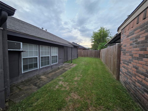 Tiny photo for 8522 Fawn Terrace Drive, Houston, TX 77071 (MLS # 77550604)