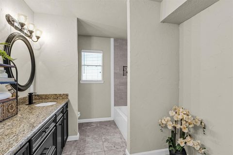 Tiny photo for 7911 Heathrow Lane, Spring, TX 77379 (MLS # 95896257)