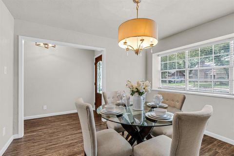Tiny photo for 7911 Heathrow Lane, Spring, TX 77379 (MLS # 95896257)