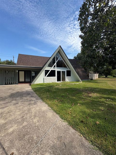 415 Shirleen Drive Pasadena TX 77586