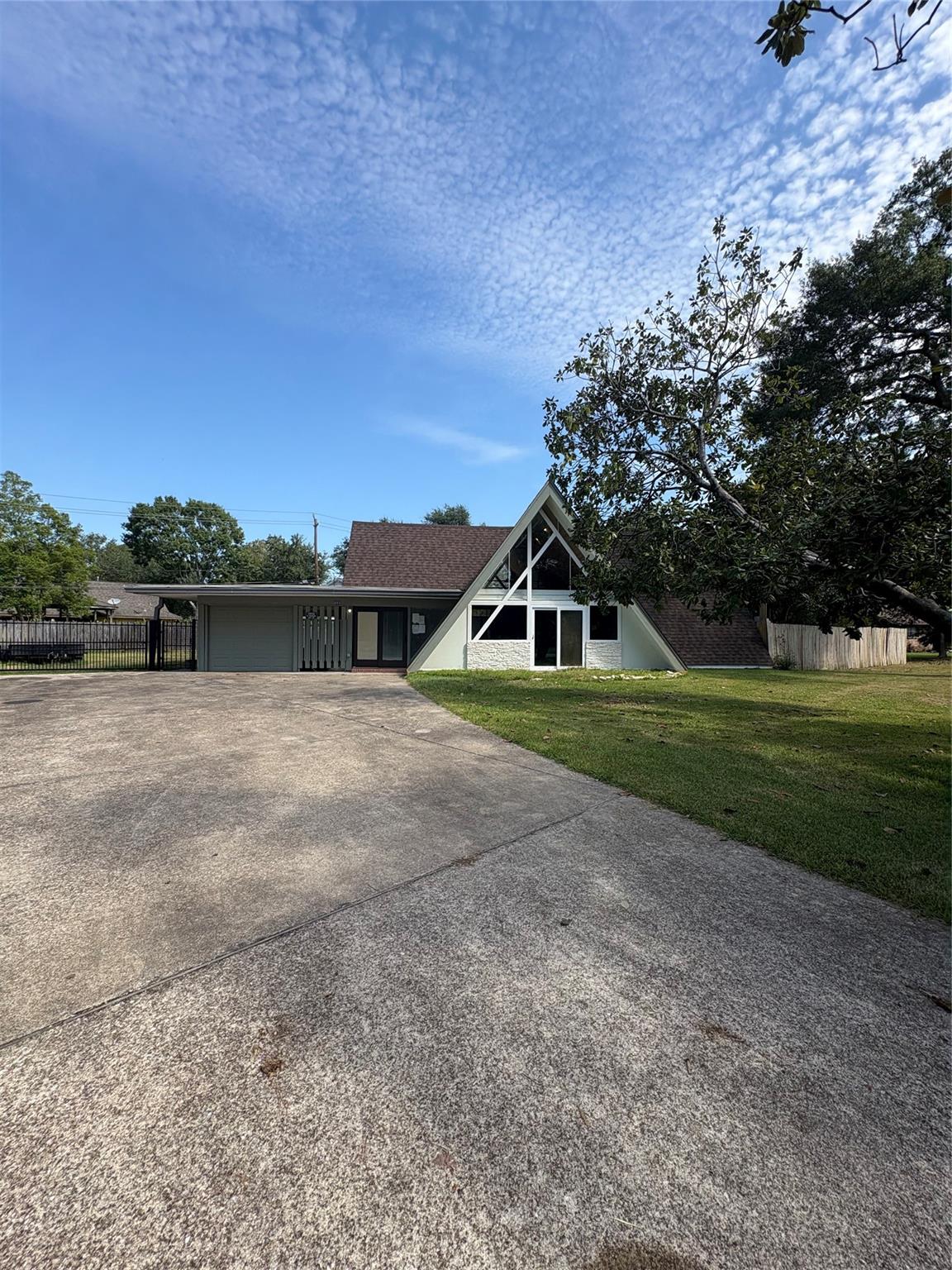 415 Shirleen Drive