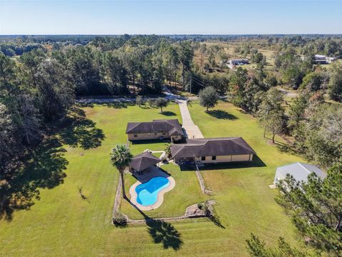 Photo of 1085 County Road 2222, Cleveland, TX 77327 (MLS # 39868252)