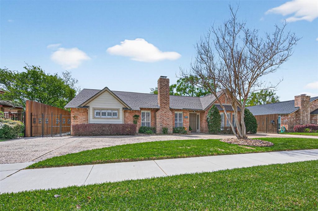 Photo of 15705 Congo Lane, Jersey Village, TX 77040 (MLS # 16982587)