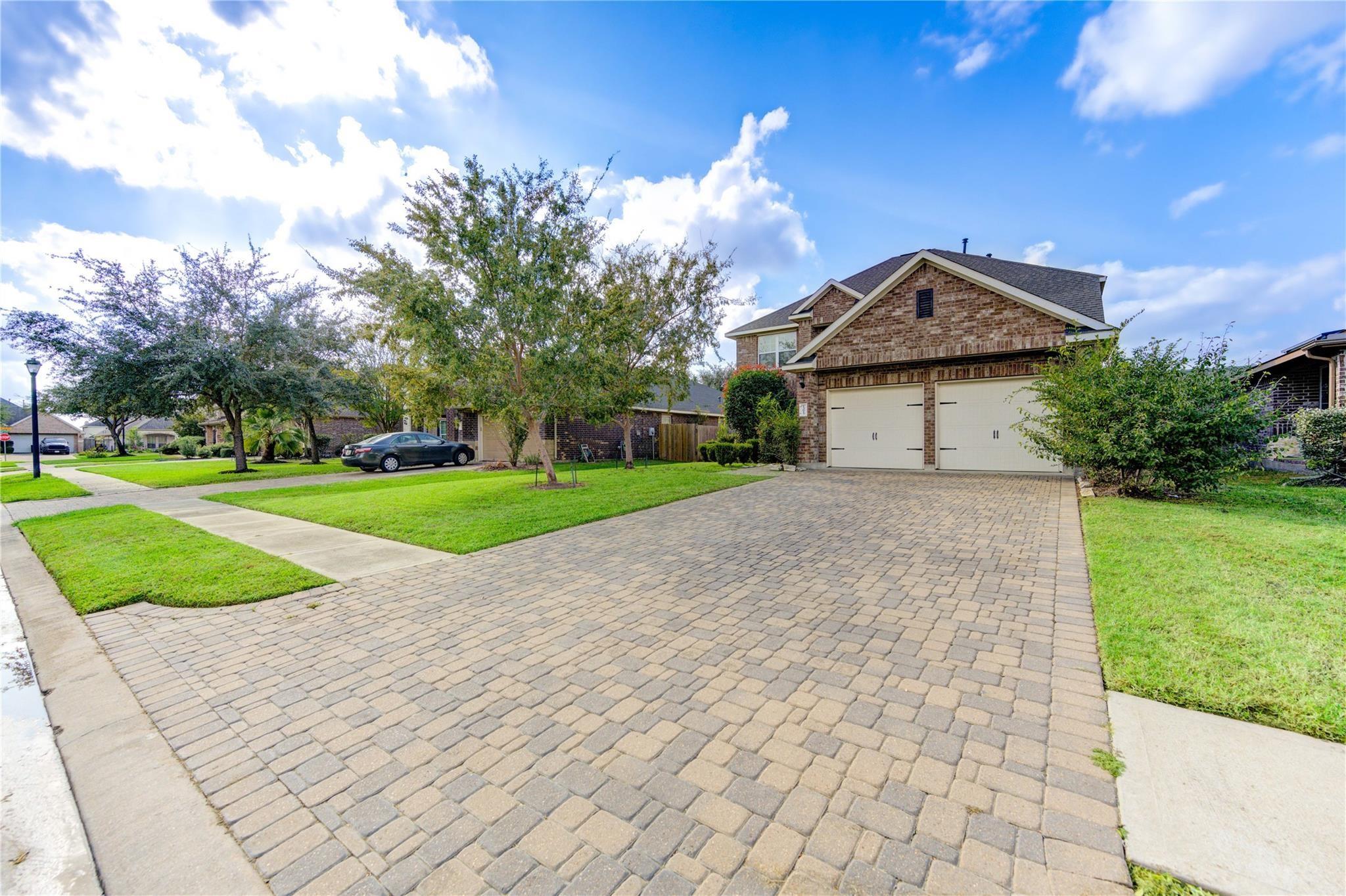 15615 Lavender Bay Lane