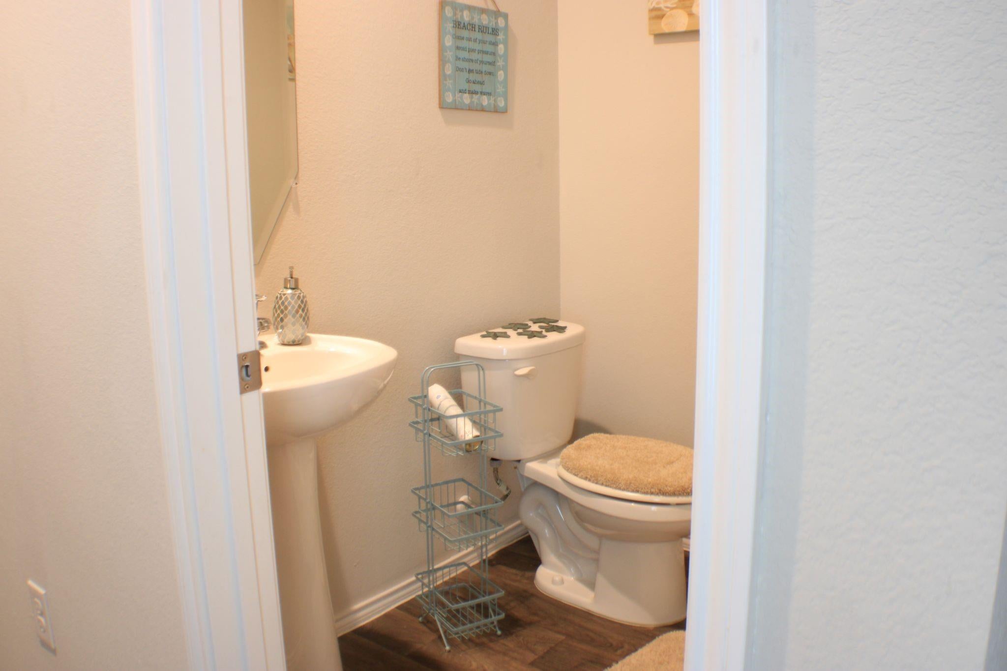 2518 Kingsford Arbor Way