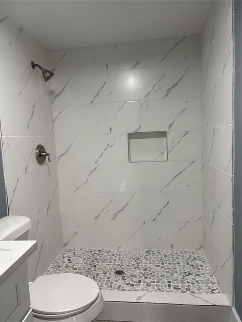 Tiny photo for 5159 Dumore Drive, Houston, TX 77048 (MLS # 76467204)