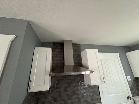 Tiny photo for 5159 Dumore Drive, Houston, TX 77048 (MLS # 76467204)