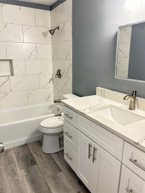 Tiny photo for 5159 Dumore Drive, Houston, TX 77048 (MLS # 76467204)