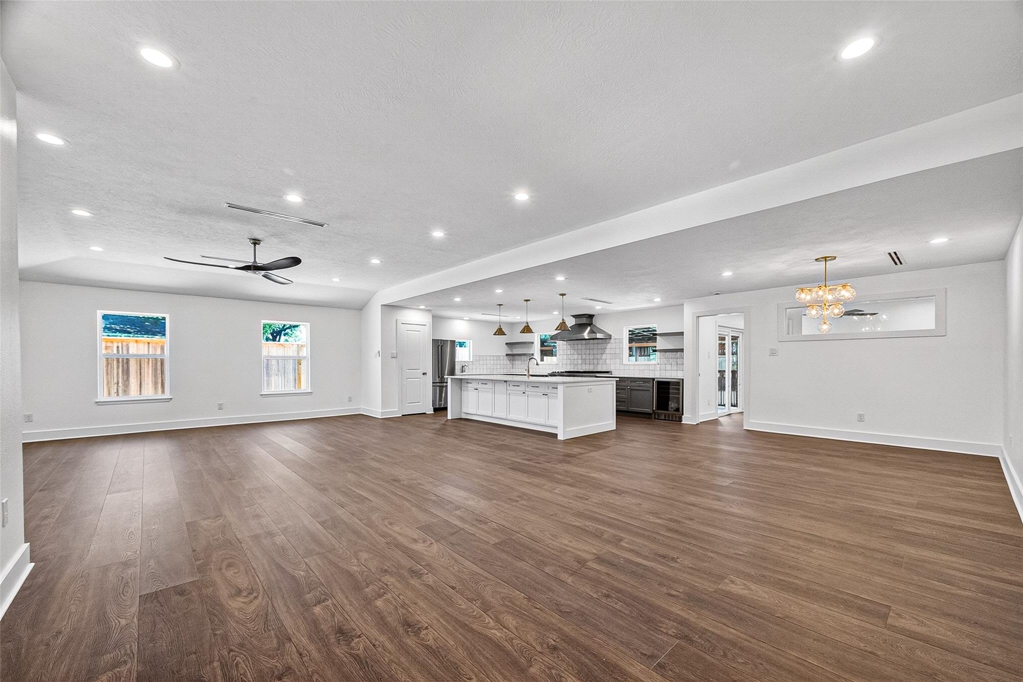 1338 Seaspray Court