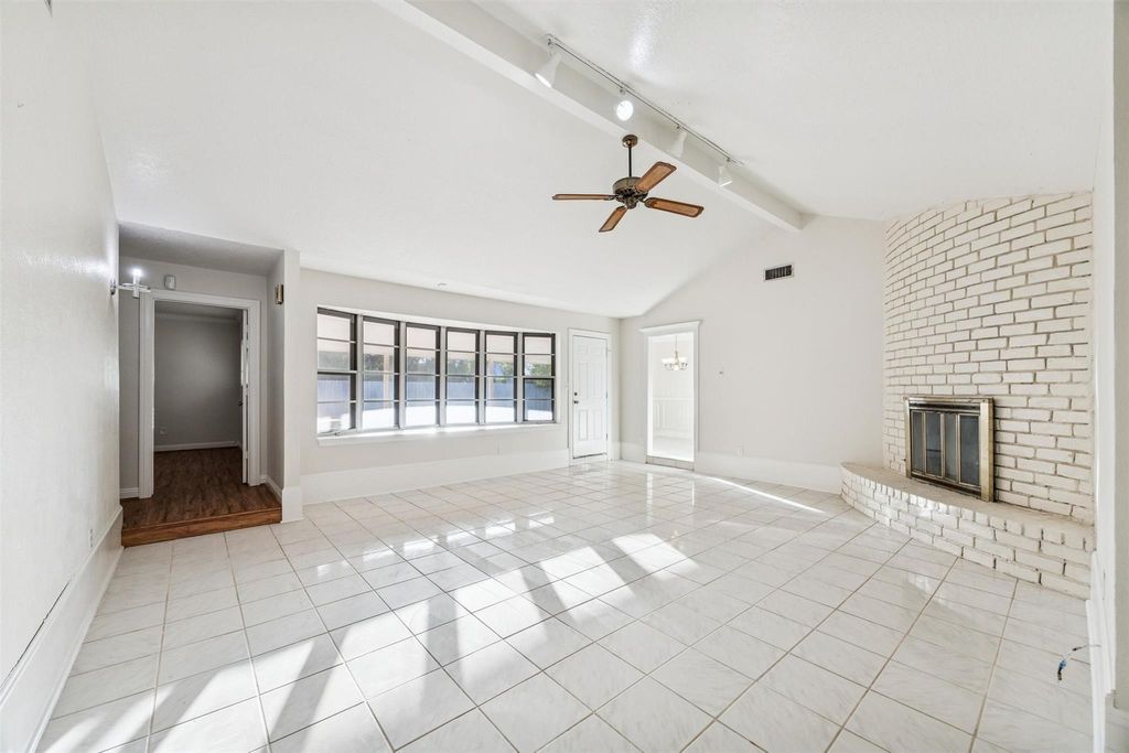 Photo of 5959 Beaudry Drive, Houston, TX 77035 (MLS # 54918814)