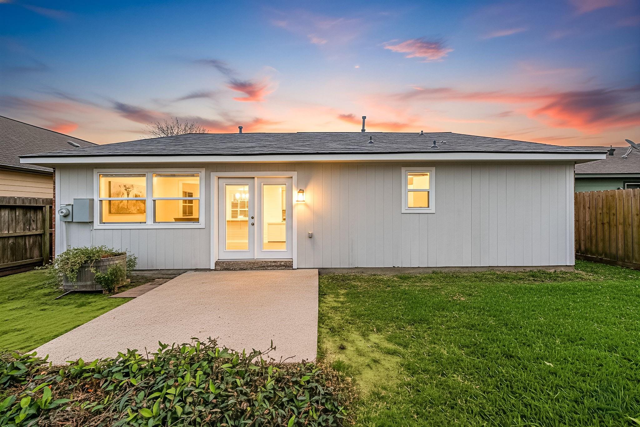 4902 Moody Reef Drive