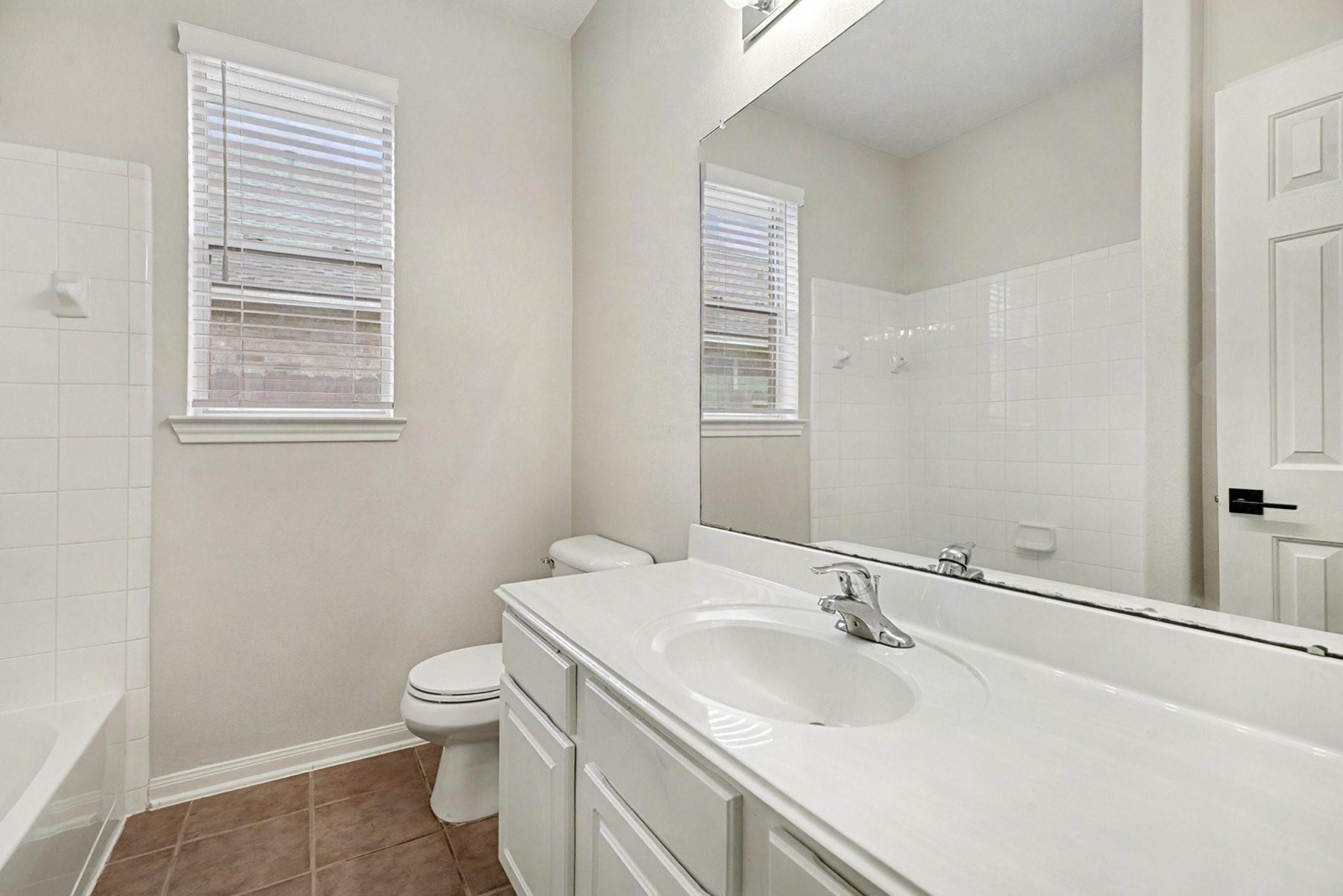 Seabrook, Texas 77586, United States, 3 Bedrooms Bedrooms, ,2 BathroomsBathrooms,Residential,Active,247198