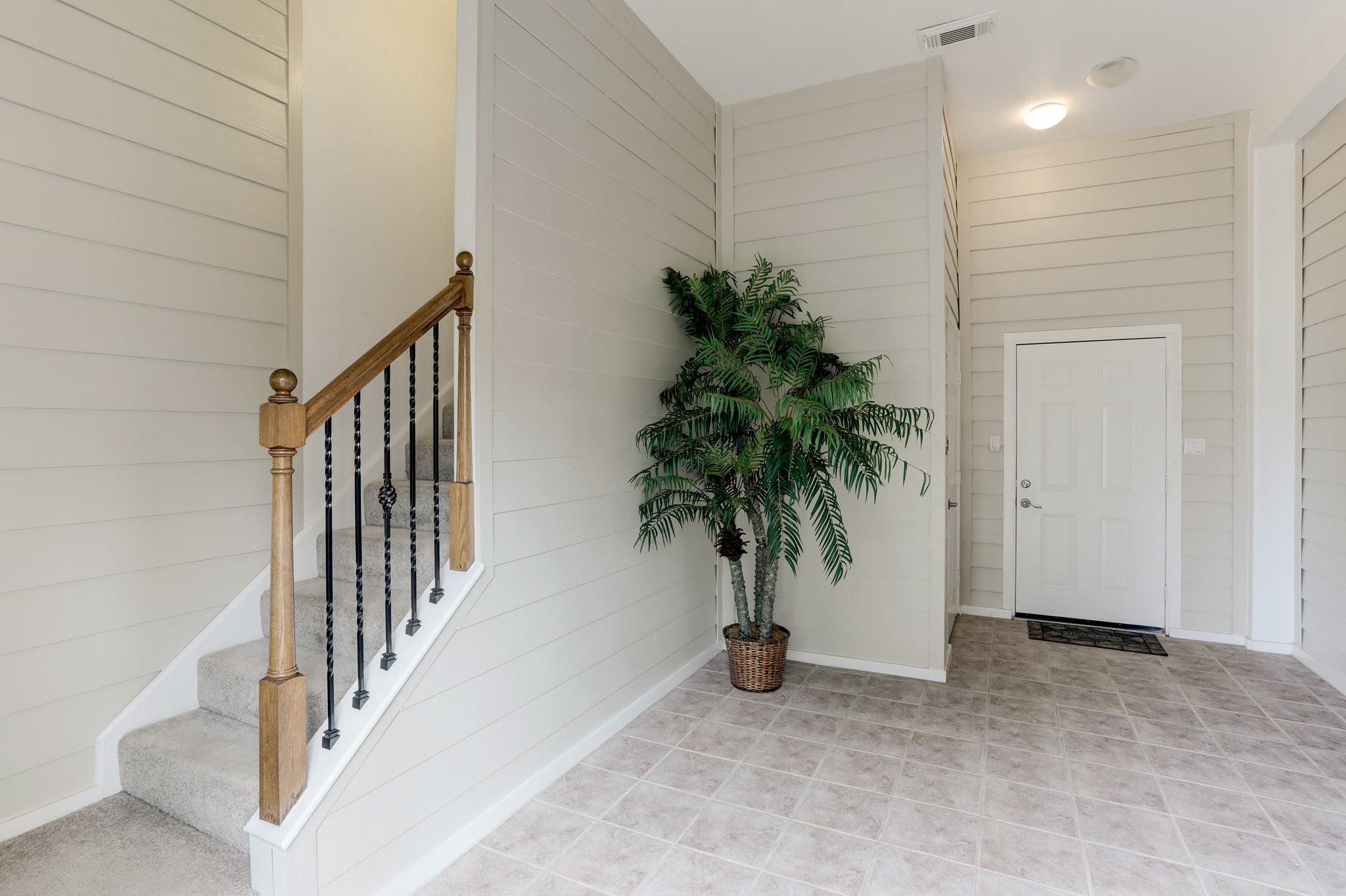 1303 Tiki Drive