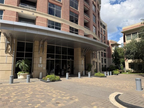 Photo of 1901 Post Oak Boulevard #1105, Houston, TX 77056 (MLS # 44450418)