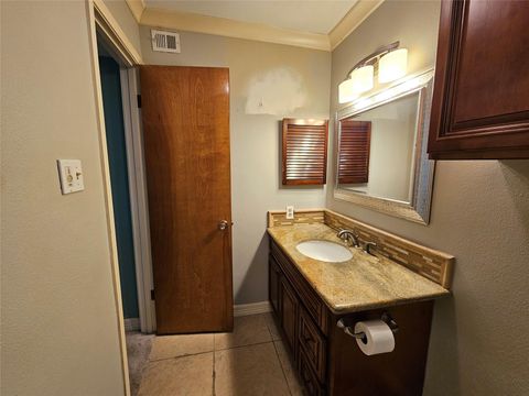 Tiny photo for 2507 Montrose Boulevard #12, Houston, TX 77006 (MLS # 56276537)