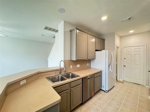Tiny photo for 5715 Vinemont Lane, Houston, TX 77084 (MLS # 47411817)