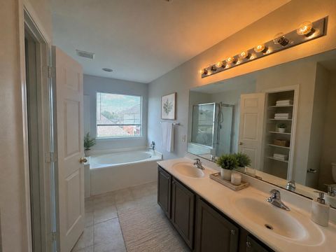 Tiny photo for 5715 Vinemont Lane, Houston, TX 77084 (MLS # 47411817)