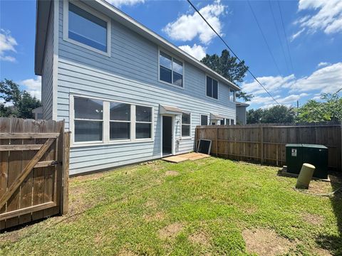 Tiny photo for 5715 Vinemont Lane, Houston, TX 77084 (MLS # 47411817)