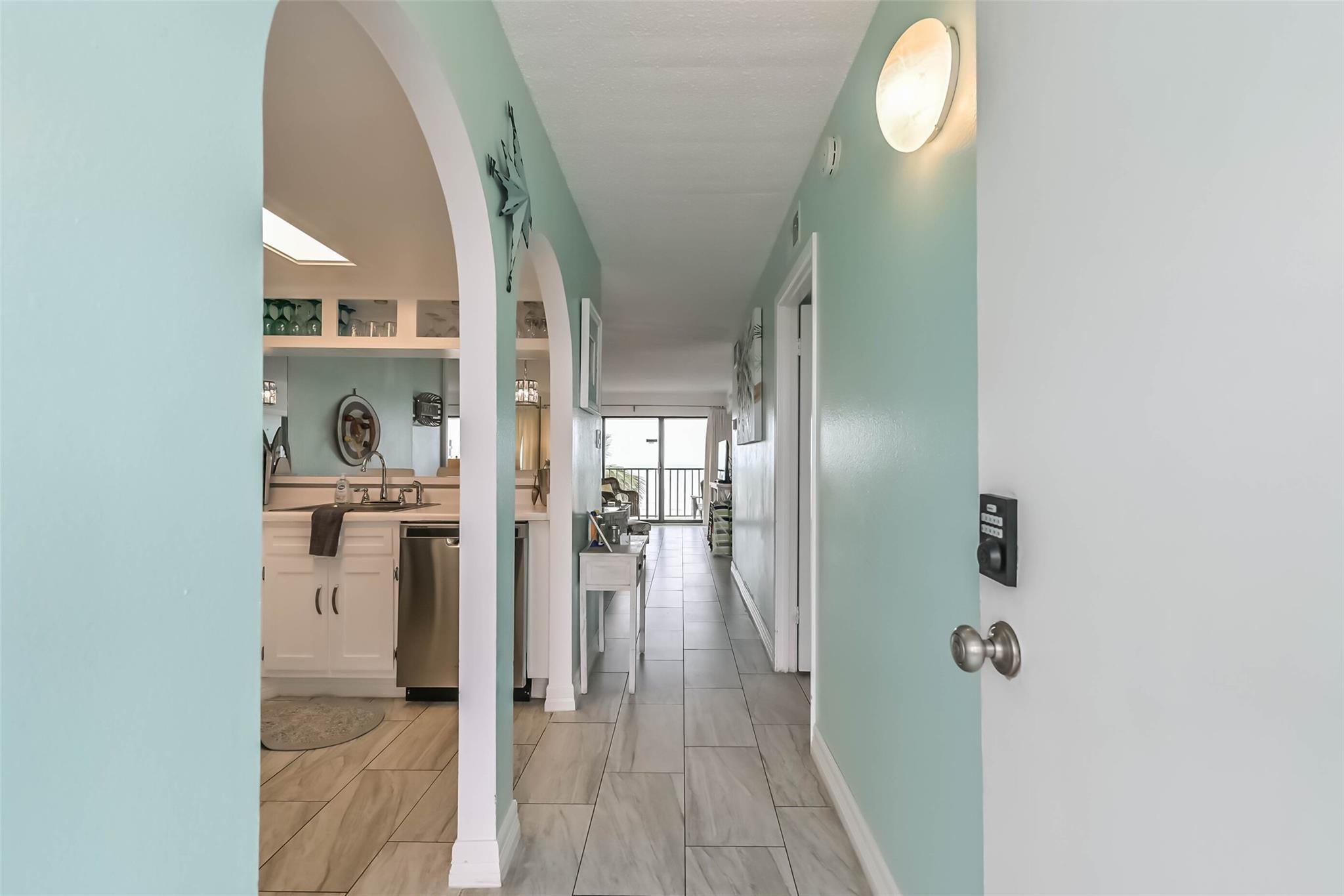7310 Seawall Boulevard 404