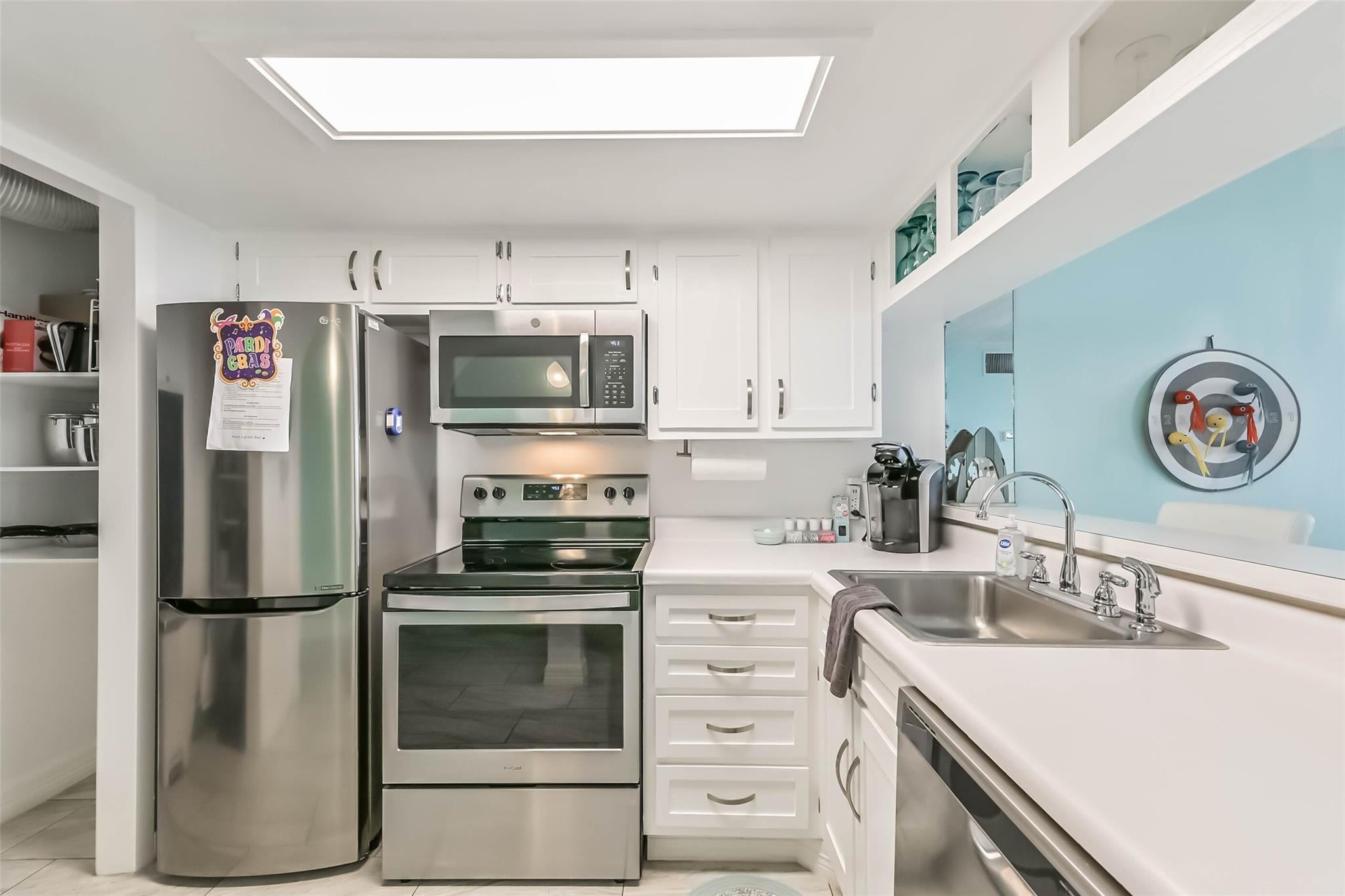 7310 Seawall Boulevard 404